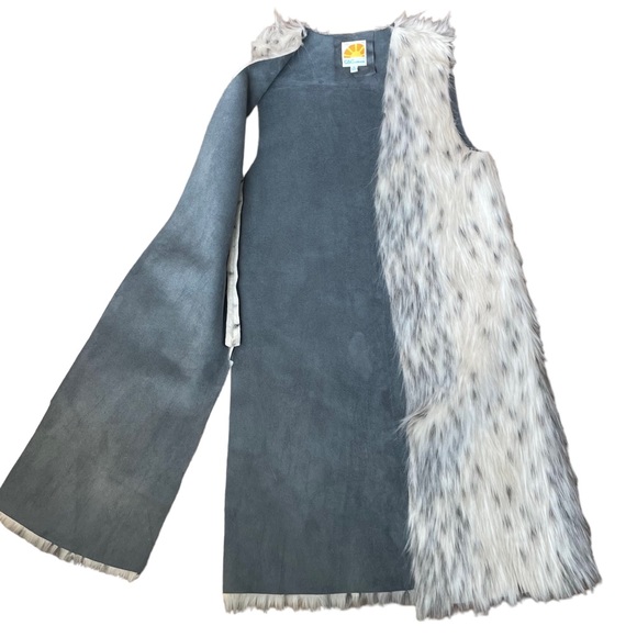 C&C California Faux Fur Vest - Picture 7 of 11
